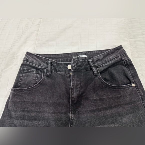 Fashion Nova Charcoal Denim Jeans - Picture 4 of 6